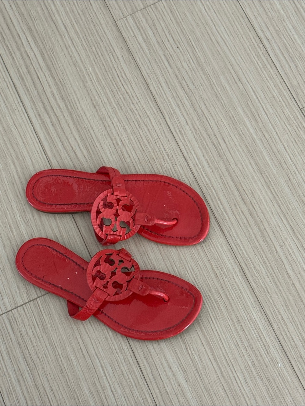 Tory Burch Red Glossy Logo Thong Sandals